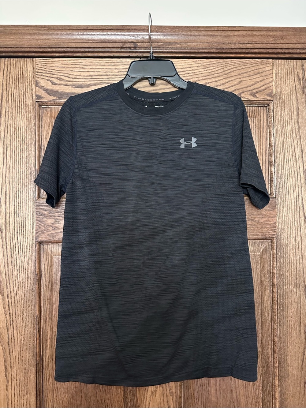 Under Armour Men’s Black Heathered Short Sleeve Performance Tee